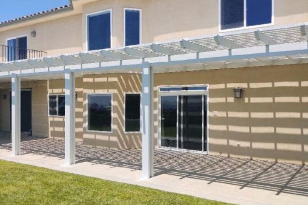 How Pergola Installation Improves Comfort and Shade in Your Backyard
