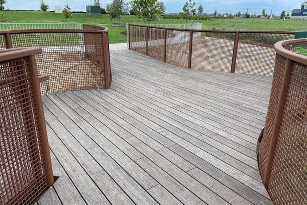 When to Upgrade Your Deck Railings for Better Safety and Style